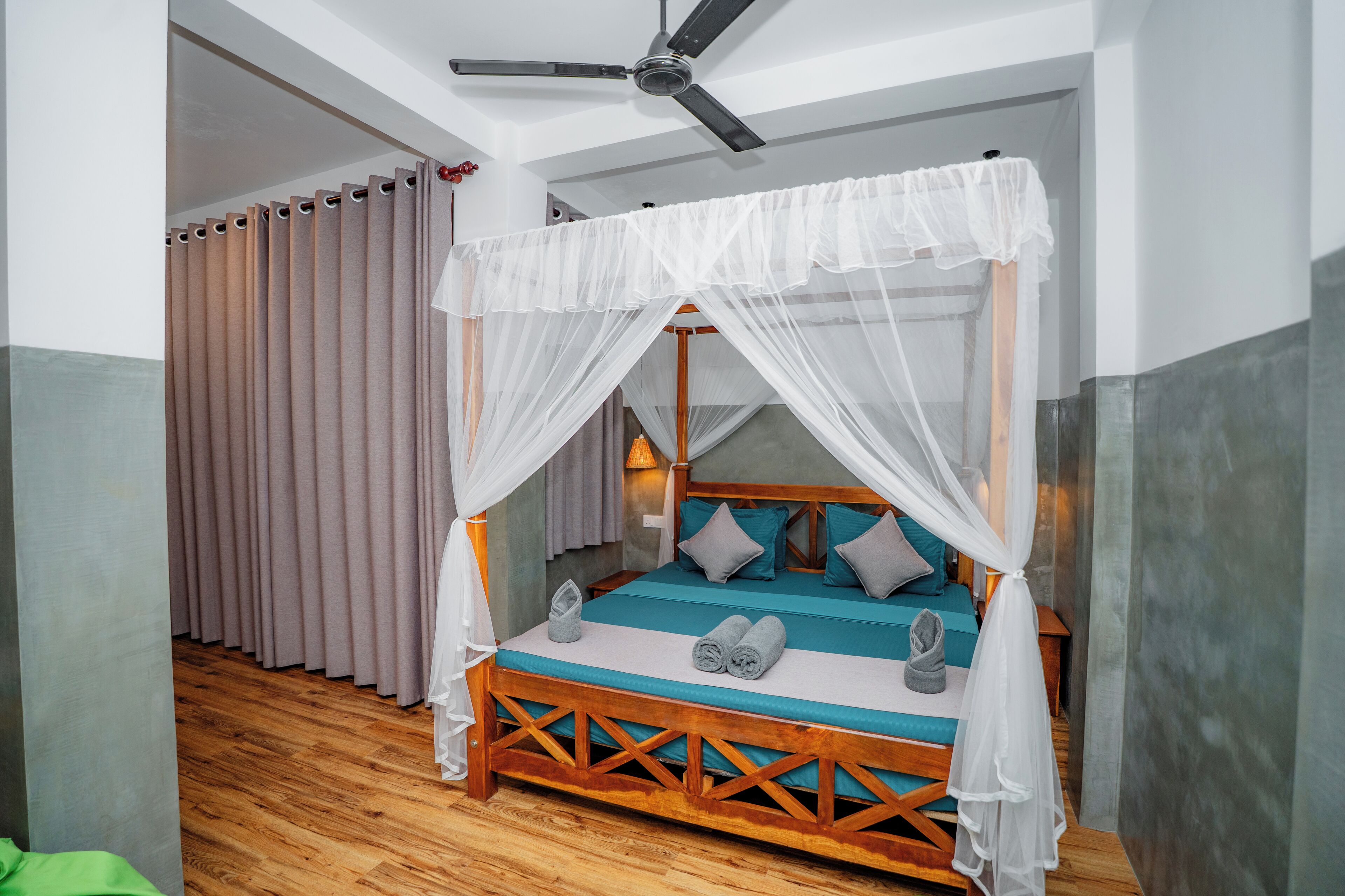 华丽套房, 阳台, 花园景观 | 免费 WiFi