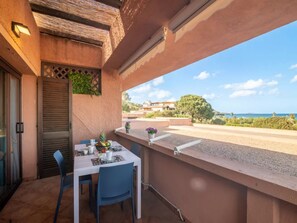 Outdoor dining - True paradise with a splendid panoramic terrace (Porto Rotondo)