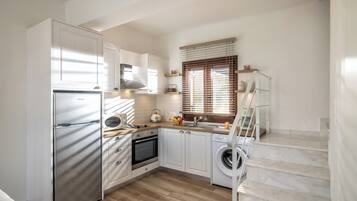 Superior Villa, Sea View | Private kitchen | Electric kettle