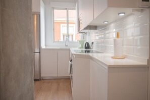 Fridge, microwave, oven, dishwasher