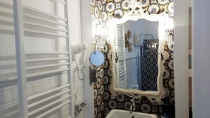 Luxury Double Room, Private Bathroom, Sea View | Bathroom | Shower, eco-friendly toiletries, hair dryer, towels - VFH Villa Flavia Eco B&B (Santa Flavia)