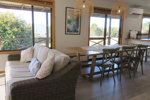 Radcliffe Retreat and Spa Villa in Port Arthur