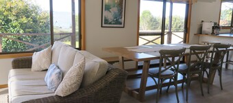 Radcliffe Retreat and Spa Villa in Port Arthur