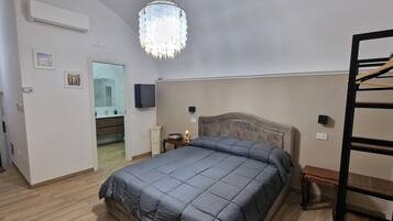 1 bedroom, travel crib, free WiFi, bed sheets