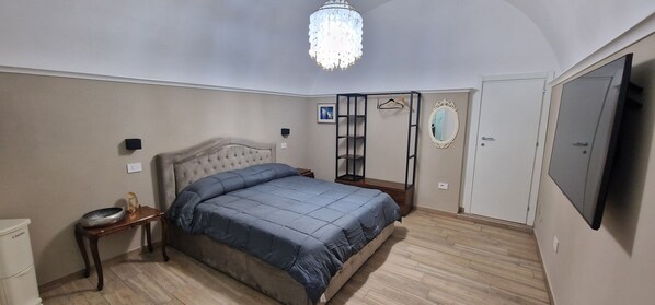 1 bedroom, travel crib, free WiFi, bed sheets