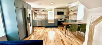 Charming 1-bedroom cottage on Wissahickon Park in Chestnut Hill