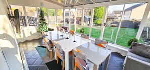 تناول الطعام