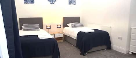 2 Schlafzimmer, Bügeleisen/Bügelbrett, WLAN, Bettwäsche