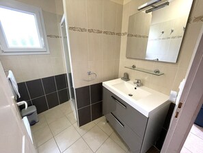 Bathroom - Villa near forest and beach in La Tranche-sur-Mer (La Tranche-sur-Mer)