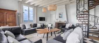 Sea - beach facing family villa for 12