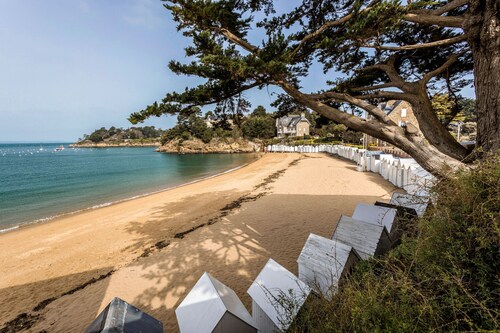 Maison lumineuse pour 8 avec grand jardin