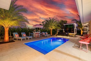 Outdoor pool, a heated pool