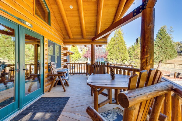 House (3 Bedrooms) | Interior - 33 Mi to Yosemite NP: Custom Log Home w/ Deck! (Mariposa)