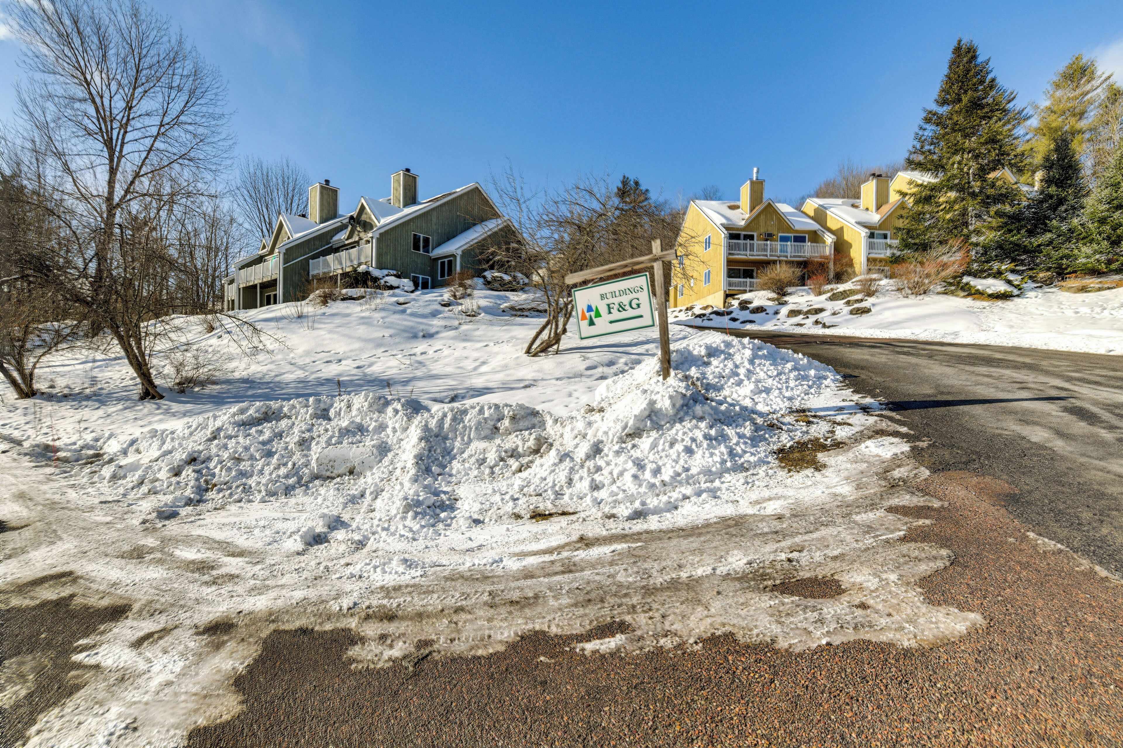 Apartment (0 Bedroom) | Interior