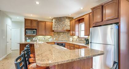 Hot Tub & Amenity Access: Lake Anna Retreat!
