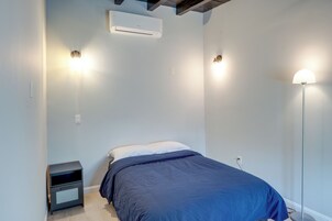 Apartment (1 Bedroom) | Interior