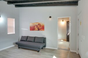 Apartment (1 Bedroom) | Interior