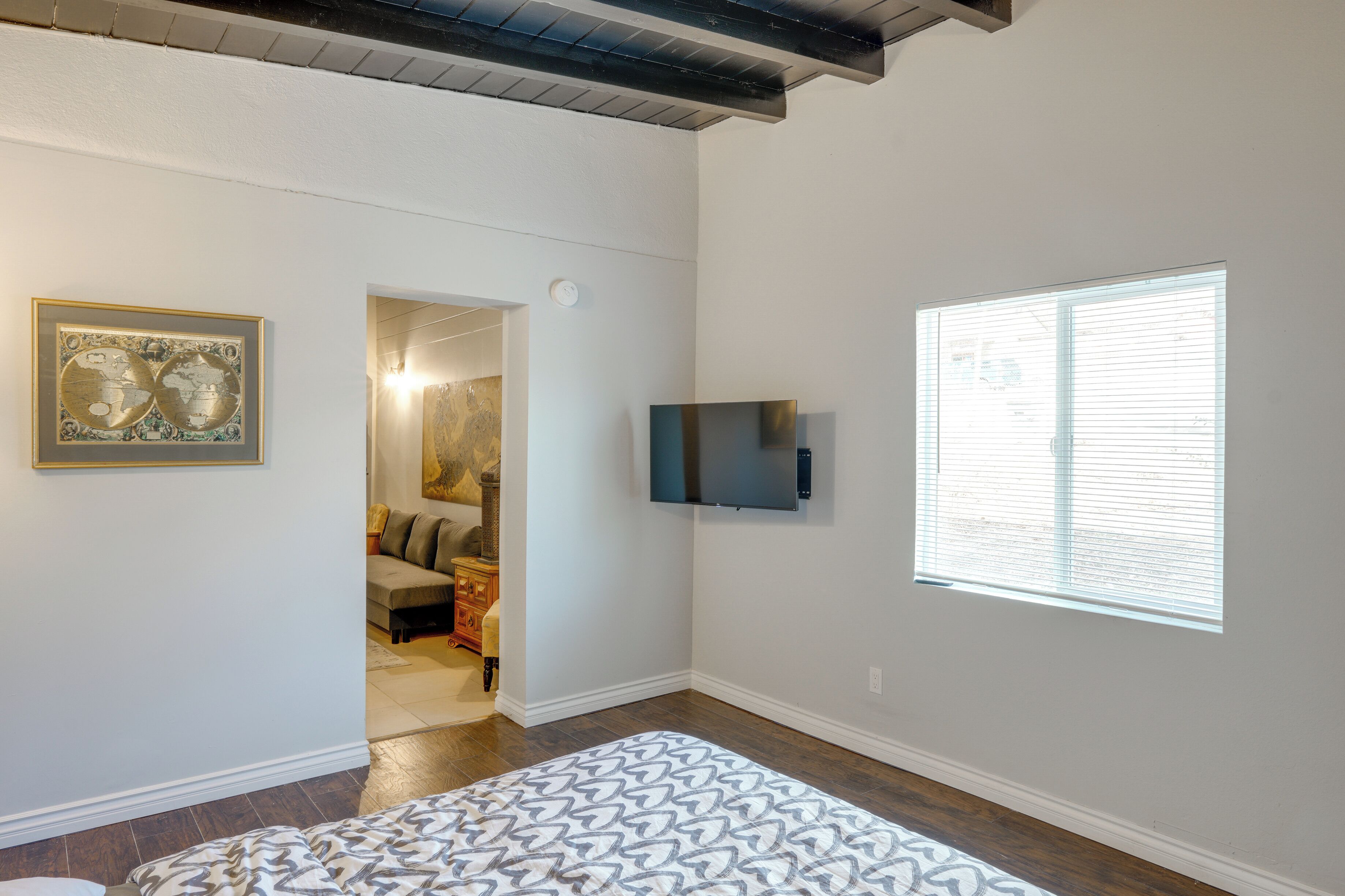 Apartment (0 Bedroom) | Interior