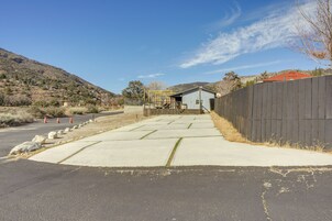 Apartment (0 Bedroom) | Interior