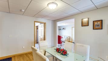 Apartemen (3 Bedrooms) | Interior