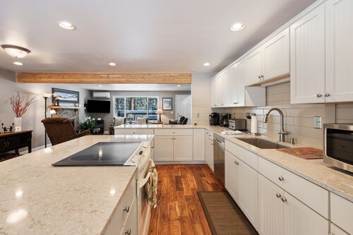 8 East Butte Ln 3 Bedroom Home