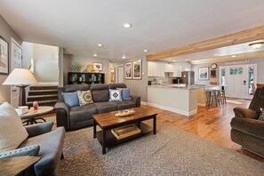 Maison, 3 chambres | Aire de séjour | Téléviseur connecté