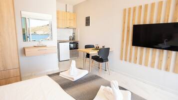 1 bedroom, soundproofing, iron/ironing board, free WiFi