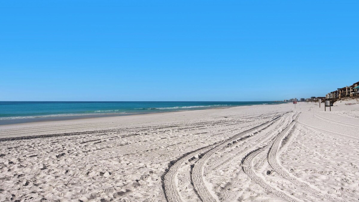 Photo 55 of Pool, Pickleball, Beach Access + Monthly Specials