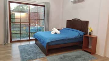 3 bedrooms, WiFi, bed sheets