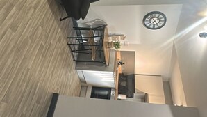 Unclassified image, 4 of 13, button - Cozy Studio in the City Centre 5 minutes from bars and restaurants! (Sheffield)