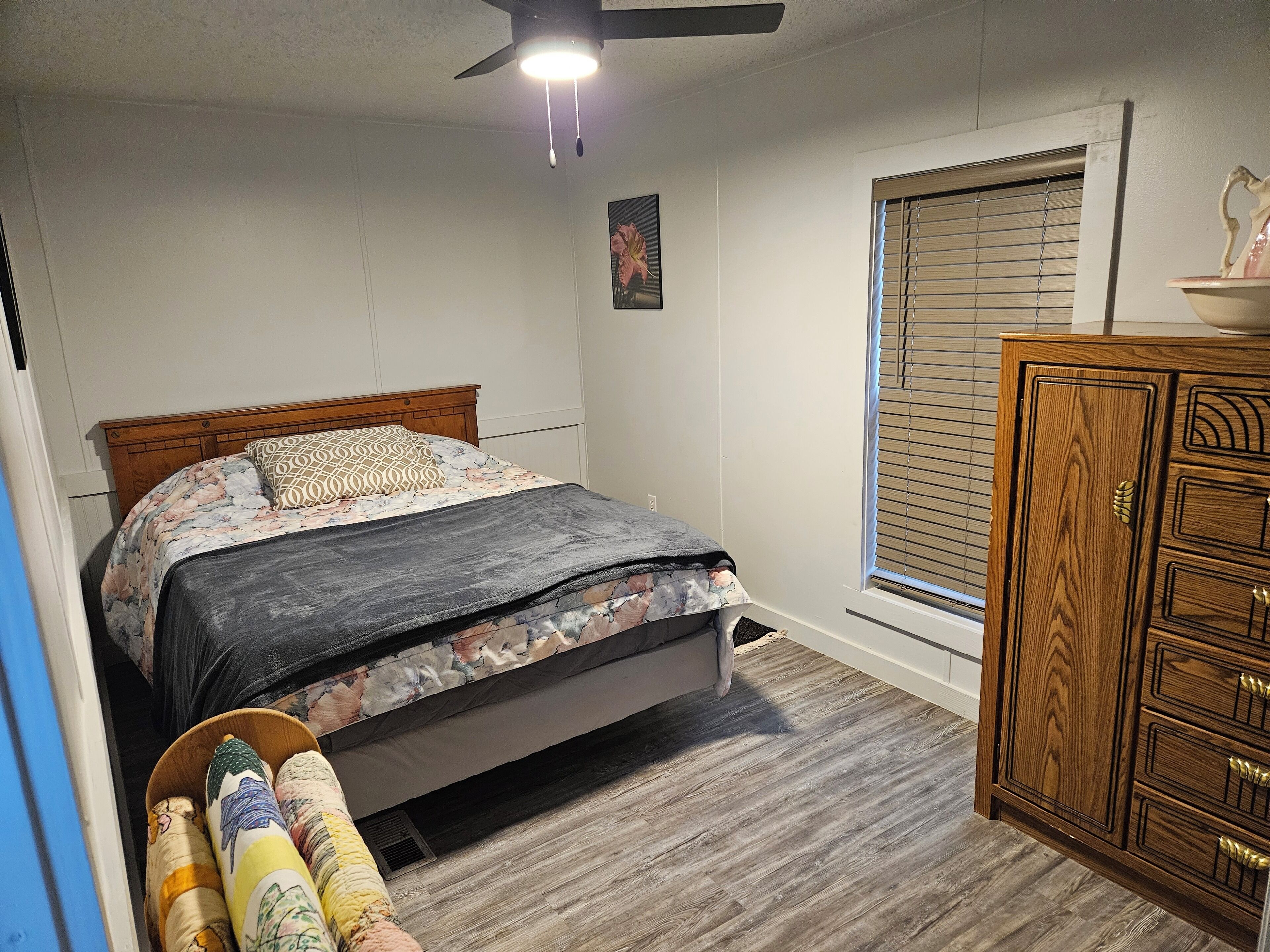 2 habitaciones, wifi gratis y ropa de cama 