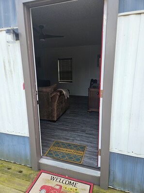 Exterior detail - Recent upgrades for a great place to rest your head in Ash Flat (Ash Flat)