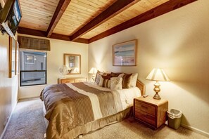 Apartment, Mehrere Betten, Kamin, Bergblick (Lakeland Village #401)