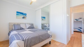 2 bedrooms, free WiFi - Amanda Court 14, 1-5 Weatherly Close - 250 metres from Shoal Bay Beach (Nelson Bay)