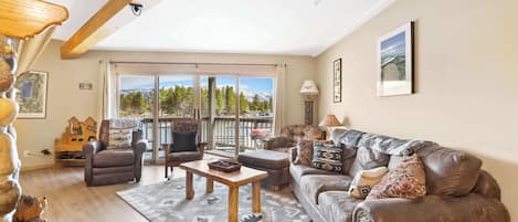 Apartment, Multiple Beds, Patio, Mountain View (Tahoe Keys Marina View) | Living area | 42-inch flat-screen TV with digital channels, fireplace