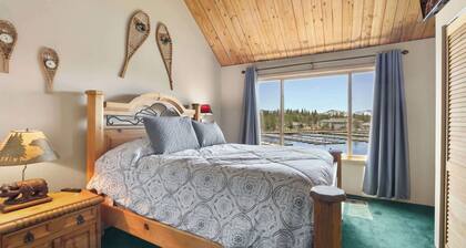 Tahoe Keys Marina View: 3 Bdr, Desirable Community