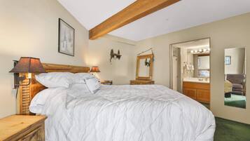 3 bedrooms, individually decorated, individually furnished, bed sheets