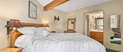 3 habitaciones, decoración personalizada y muebles diferentes