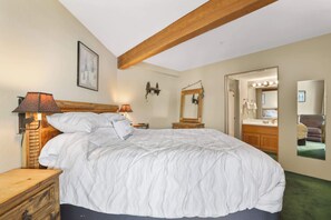 3 bedrooms, individually decorated, individually furnished, bed sheets