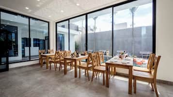 Shared fridge, microwave