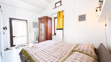 Fer et planche Ă repasser, Wi-Fi, draps fournis