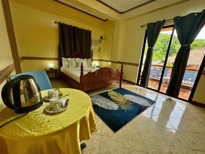 Premium Double Room, Balcony | Free WiFi, bed sheets - Ocean Breeze Inn Boracay (Boracay Island)