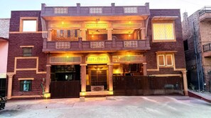 Exterior - Charming bungalow with WiFi and AC in pleasant Jodhpur (Jodhpur)