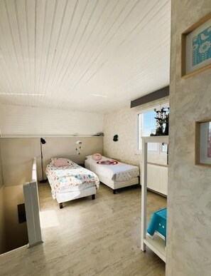 2 bedrooms, travel cot, WiFi, bed sheets - Marceau" duplex apartment in the seaside district (Mers-les-Bains)
