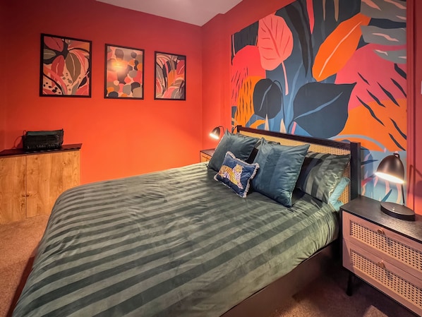 1 bedroom, WiFi, bed sheets