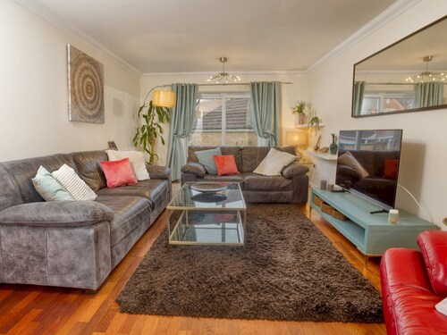 Charming Getaway Near Central Lincoln - Pass the Keys