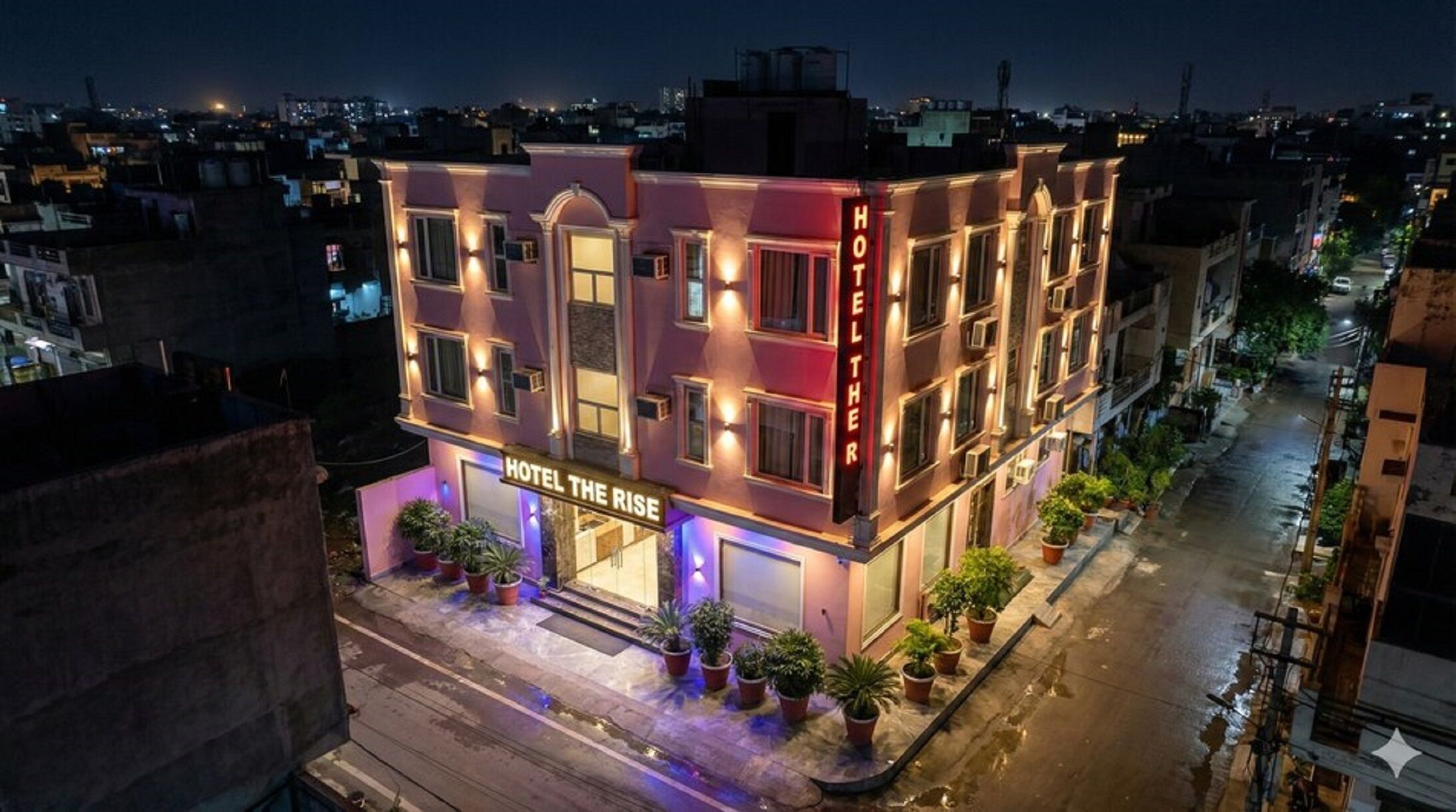 Konaklama yerinin ön cephesi