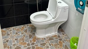 Bathroom - Phuket Inn Patong Hub (Patong)