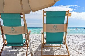 On the beach - Large Beachfront Balcony, 2 Suites, Lagoon Pool (Destin)