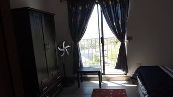 1 bedroom, WiFi, bed sheets